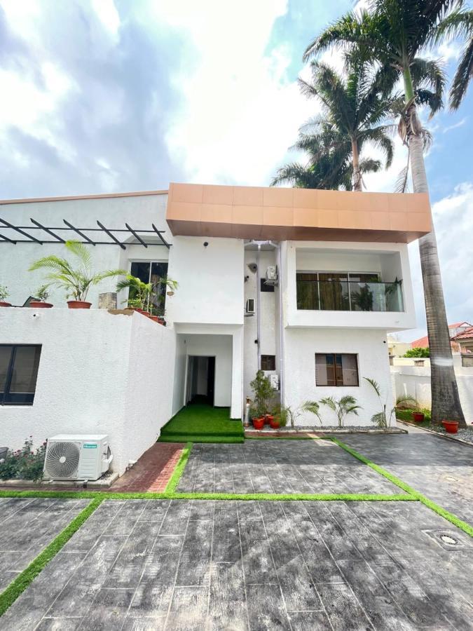 Austra Hotels And Apartments Maitama Абуджа Экстерьер фото