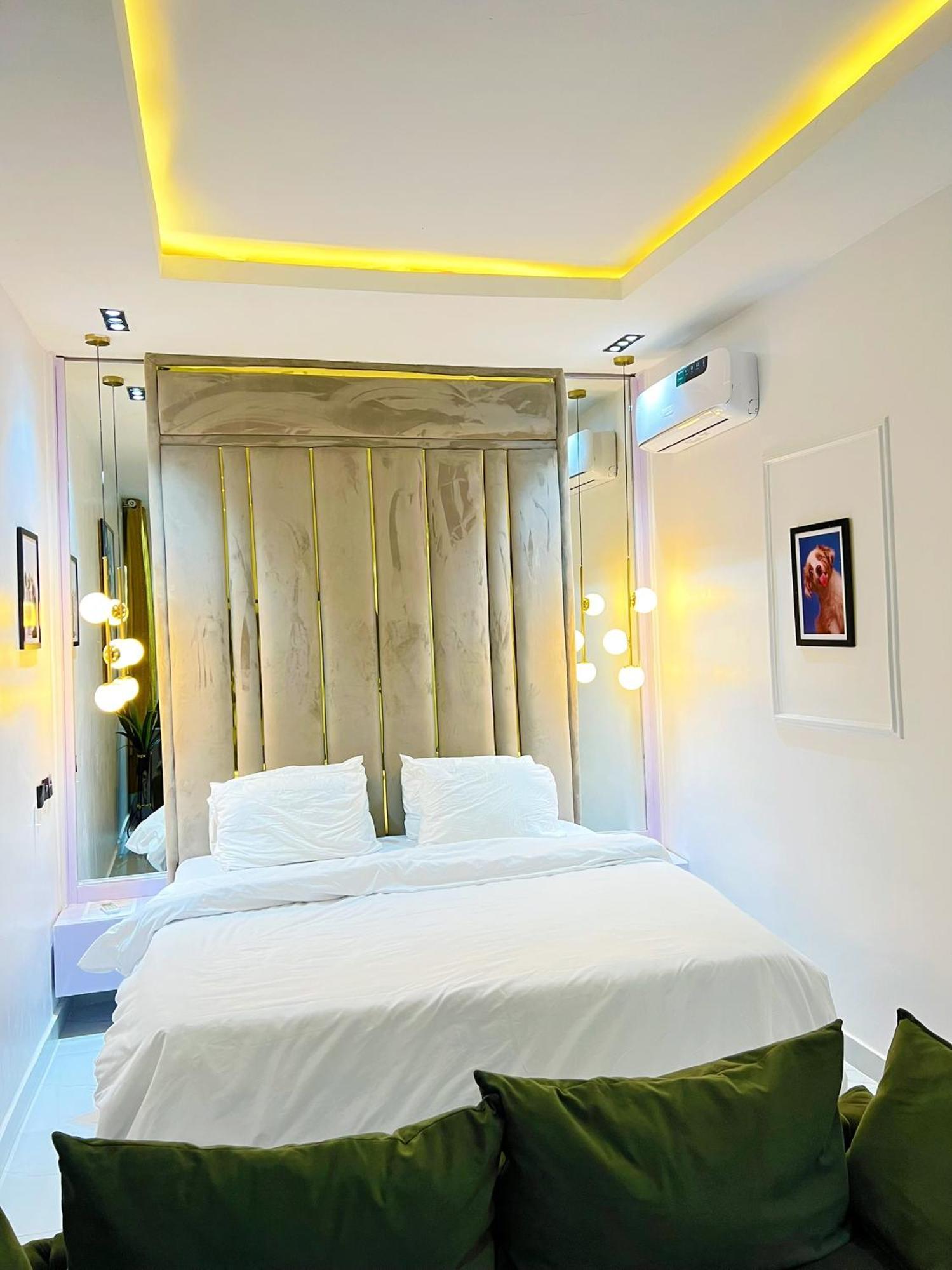 Austra Hotels And Apartments Maitama Абуджа Экстерьер фото