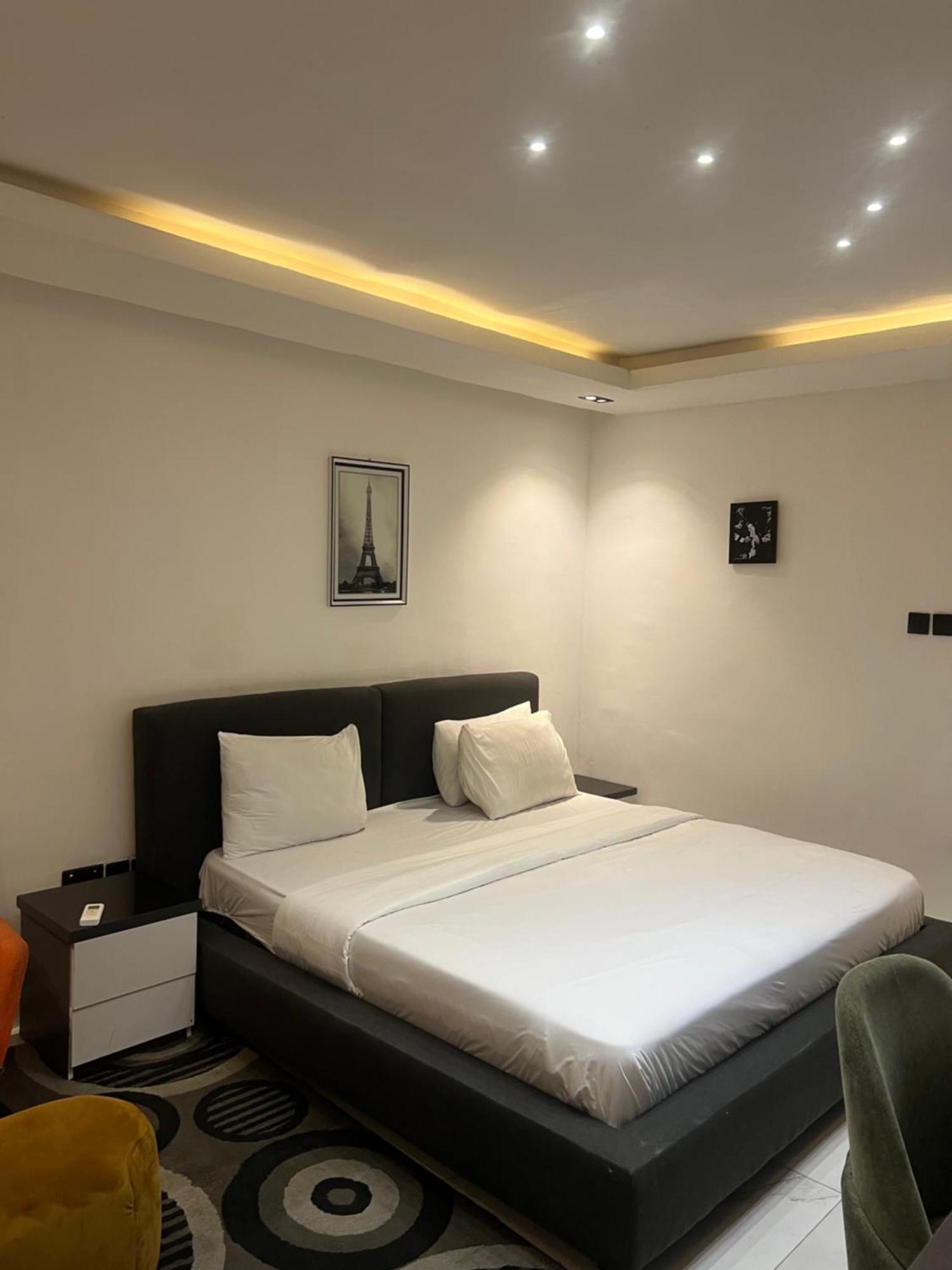 Austra Hotels And Apartments Maitama Абуджа Экстерьер фото